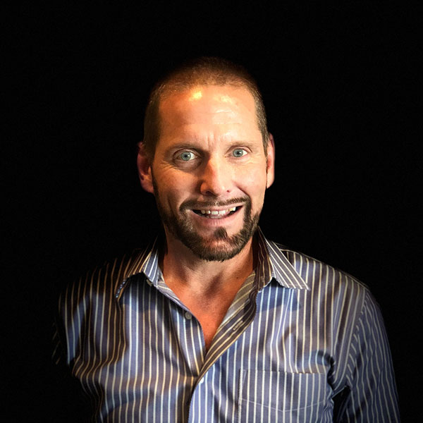 TOM STIEFERMANN